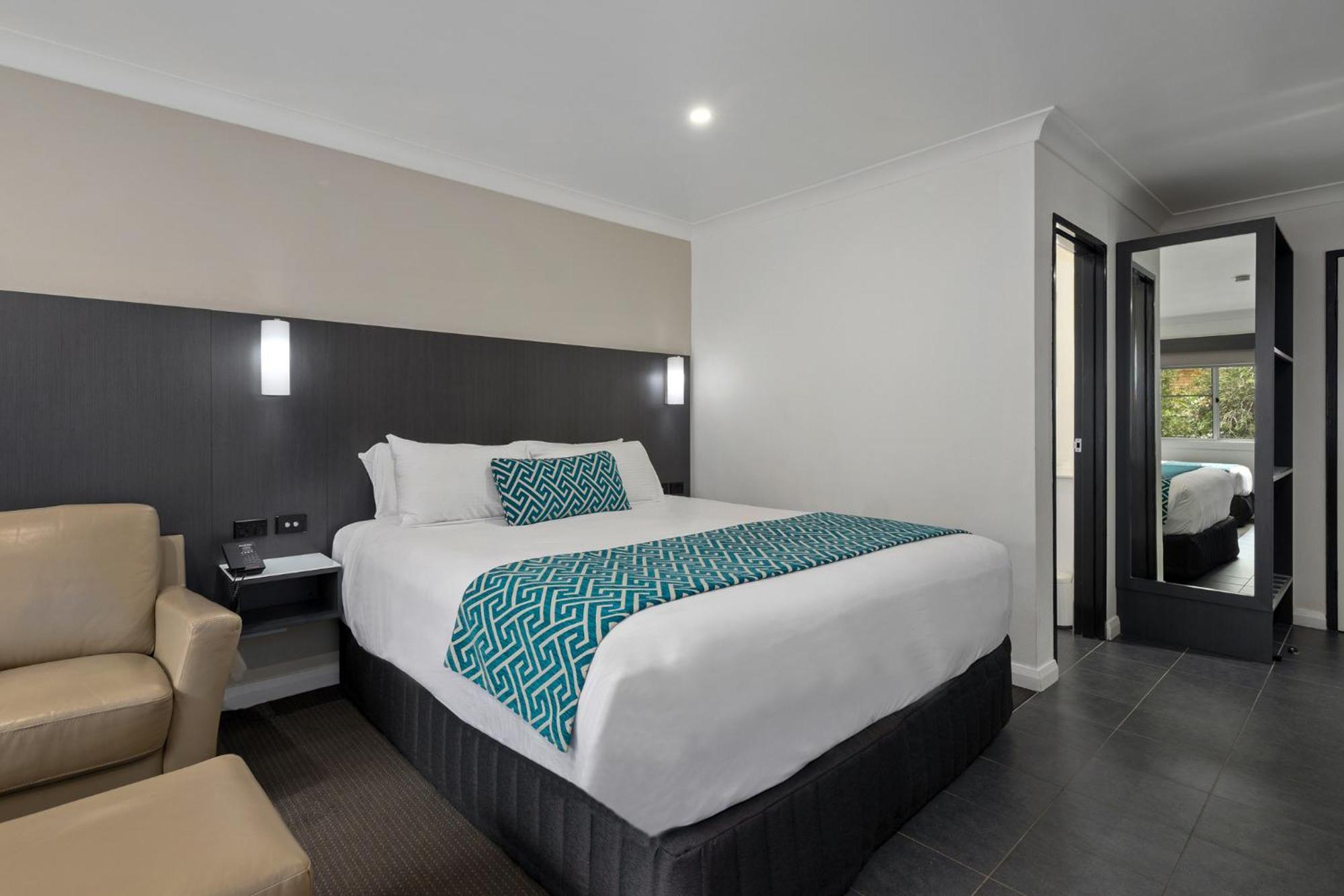 Bluegum Dubbo (Adults Only) Motel Room photo
